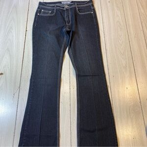 Karent Rhinestone Embroidered Jeans Women Denim Studded Jeans size 10.